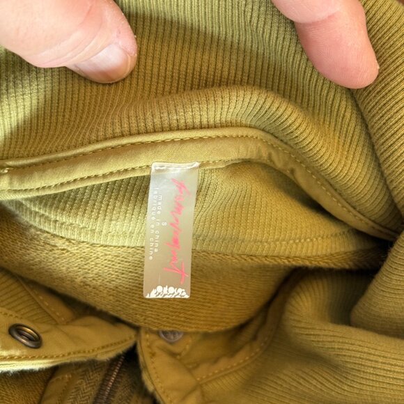 SMALL Free People Movement Venture Pullover Top Layered Womens - Picture 13 of 15